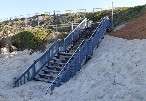 Claytons beach access
