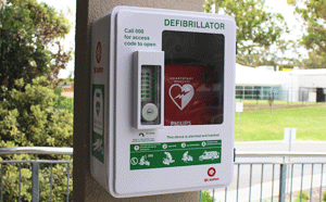 Defibrillator