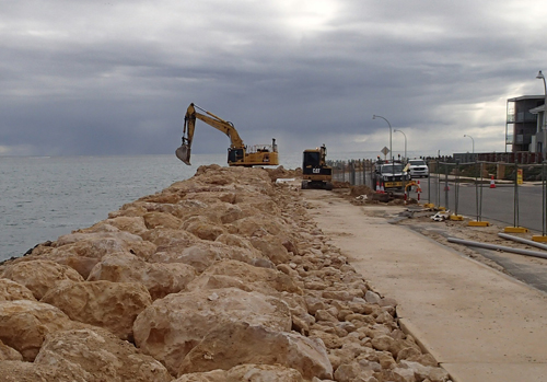 Mindarie breakwater maintenance 