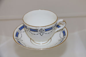 Object of the month september 2021 - teacup and saucer