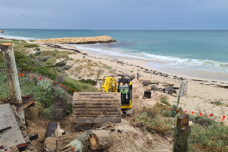 Quinns Beach Mary Street works