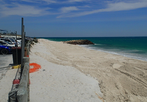 beach groyne