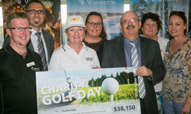 Mayor Tracey Roberts at Charity Golf Day