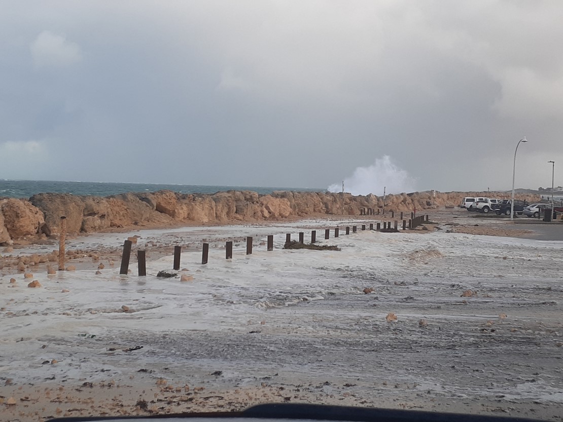 Mindarie breakwater management