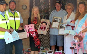 Mayor Roberts, North Coast Ward Councillor Natalie Sangalli, and Rangers Graham
and Andrew collected the toys last week from Selwyn and Sue Anderson, which will be distributed as
part of the Mayor’s Christmas Appeal.