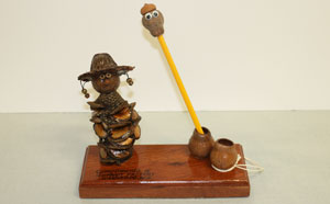 Gumnut Figure, Swagman with Pencil