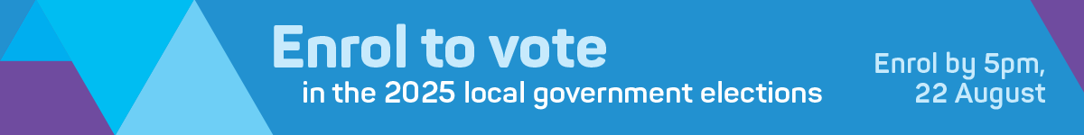 Banner promoting enrol to vote.