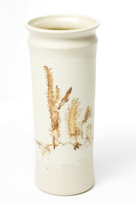 Mocha Vase, Jane Watkins. Acquired 1984. Porcelain.